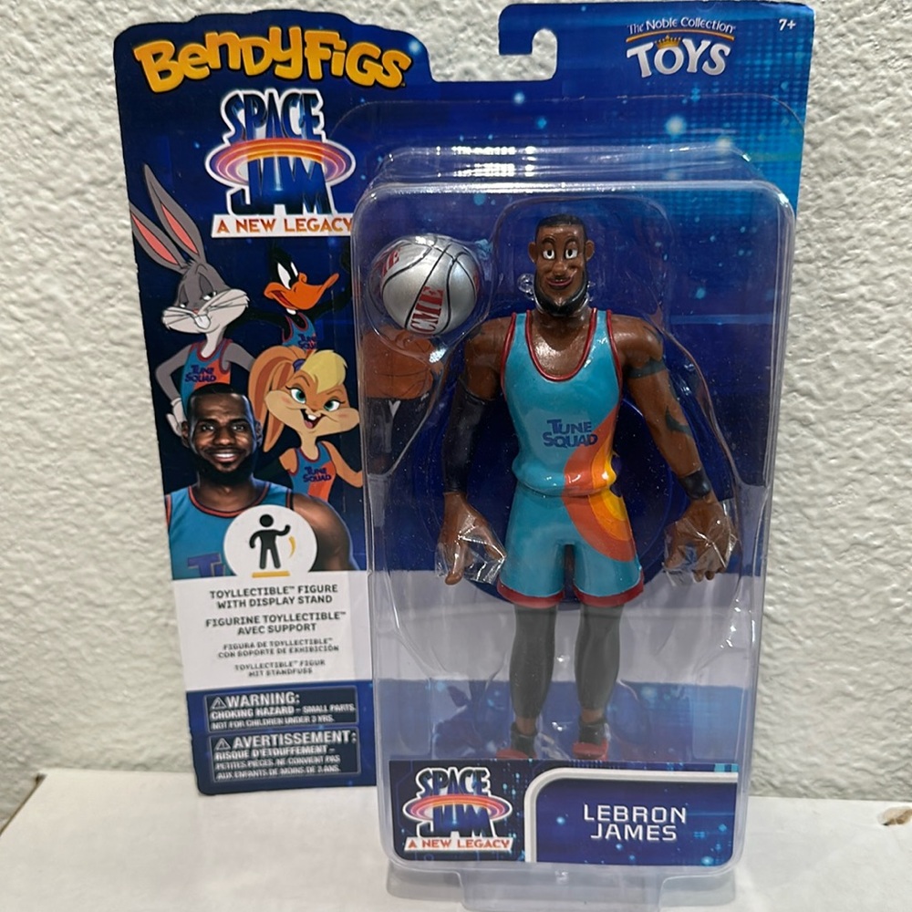 BendyFigs Space Jam Lebron James Toyllectible Figure with Display Stand